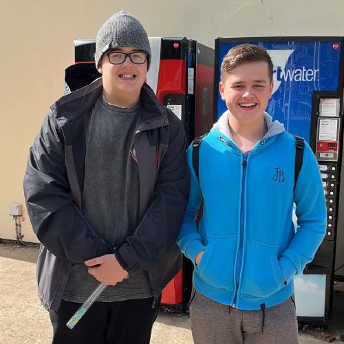 6561fcf6-c7ed-456b-bbf1-ee967c2b6b5b