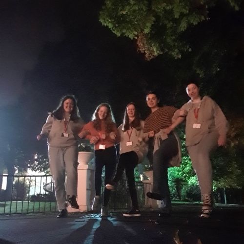 282d2dab-2b9a-45af-ab6a-eff0dec266e52)