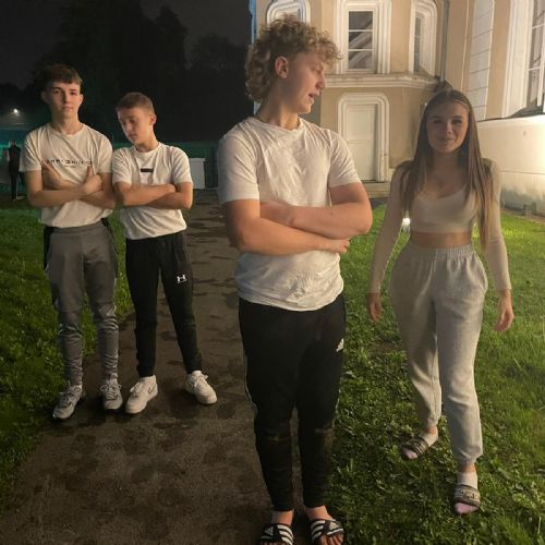 c233f454-9bb5-4dd8-bf3d-616da7dad0f41)