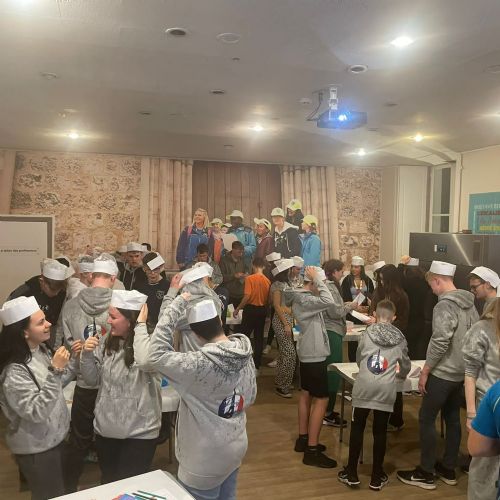 f1eae717-23b2-4b01-a07c-4ca5614ca7df2)