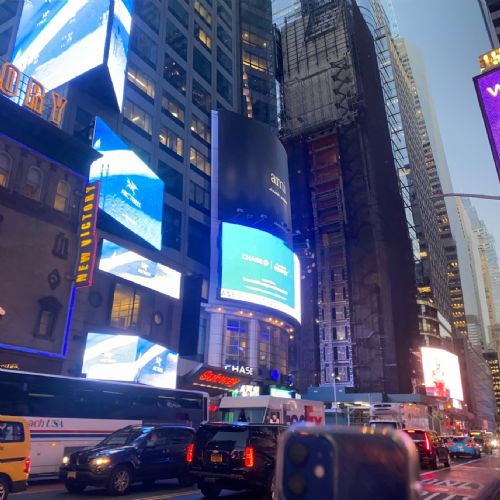 13BC45A4-2E06-46D2-B726-01271A0E82DE