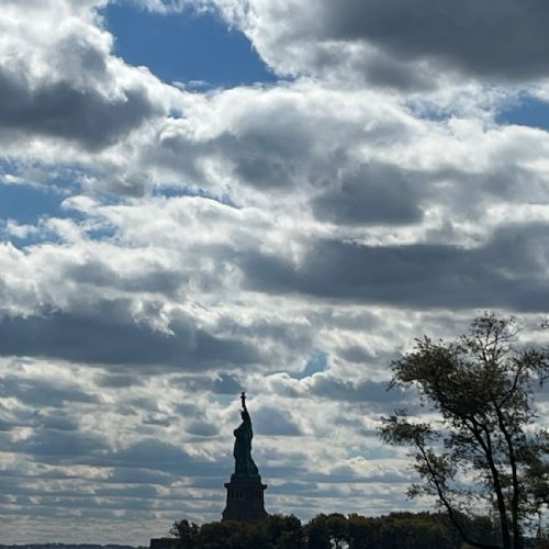 7000607A-5A33-4DC1-BE13-3CD4990D33FA