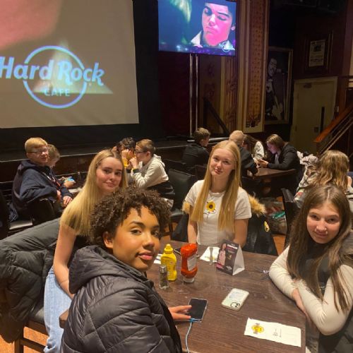 DC549BC6-CE44-4FDB-BCD0-8D35ACB8895E