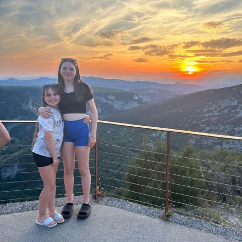 3ce7466e-a52a-4f93-a070-888d6e1f05d42)