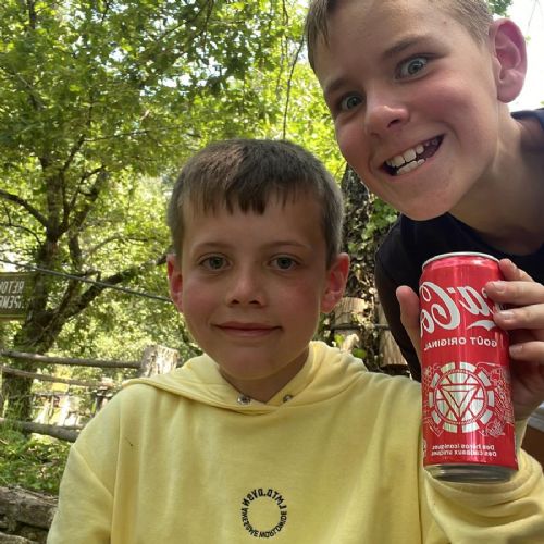 70397d77-ab74-472e-a685-55a4ea6098b12)