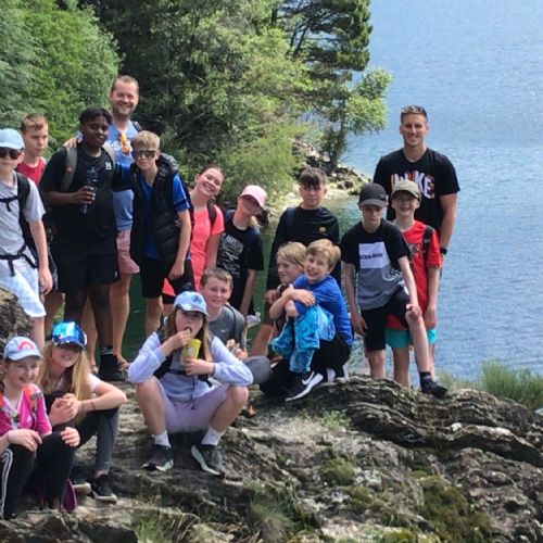 733f9180-f117-4ac4-b42f-98cd50b7f3052)