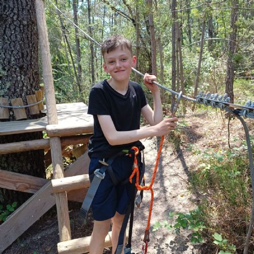 7f215a87-67cf-453a-b9b1-a59c46cad12c2)