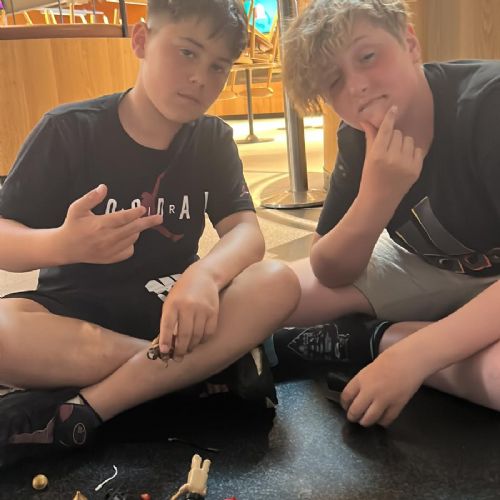 8dc13ff6-5202-42de-bfef-9cf3b4d730ea2)