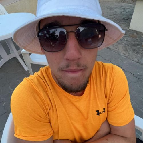 b9d79eac-e508-4519-b28f-40842c7d1bf92)