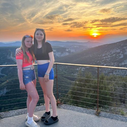 c8c61f30-36ef-44bd-9193-92498d5019d82)