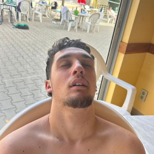 d2937b45-6898-4397-afad-7bbc4a6528892)