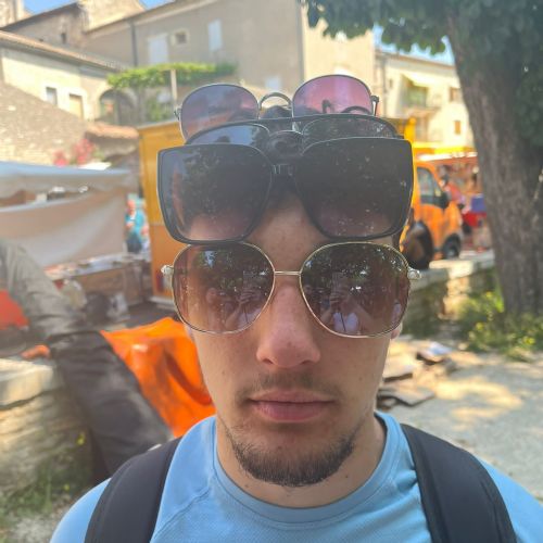 d7a90ace-2a2d-4fa5-93cf-e525a1a172092)