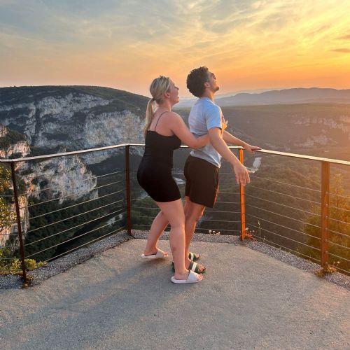 df32fa53-9744-4288-9797-18b47f9a64e52)