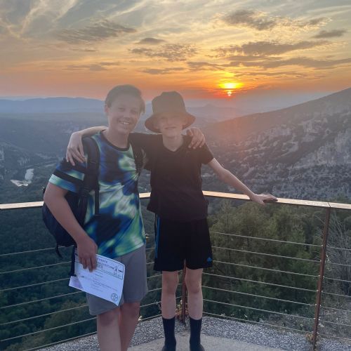 e6835cd8-3cca-4dbe-b116-555b6d64f5c22)