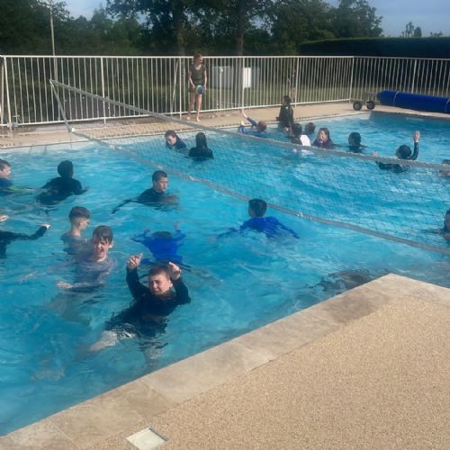 ed95b35e-034e-47ed-a741-c9643af757b52)